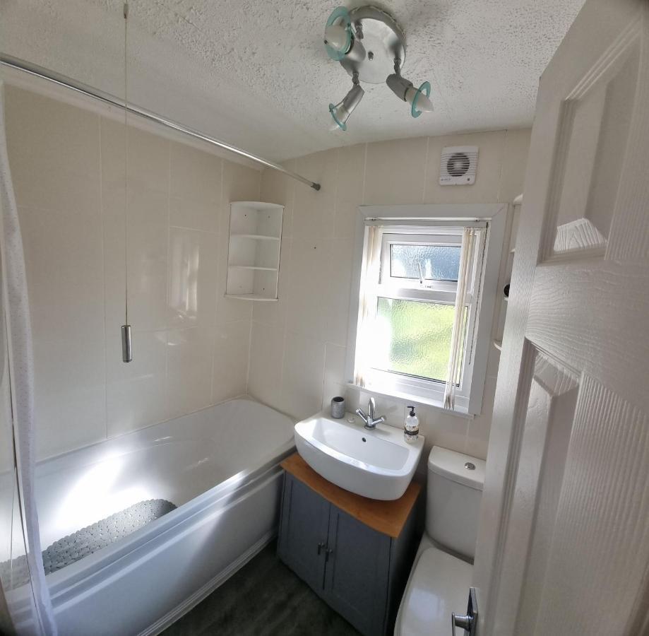 Watkin - Snowdon Cabins - Cozy Chalet - Glan Gwna, Caernarfon Caeathro 외부 사진
